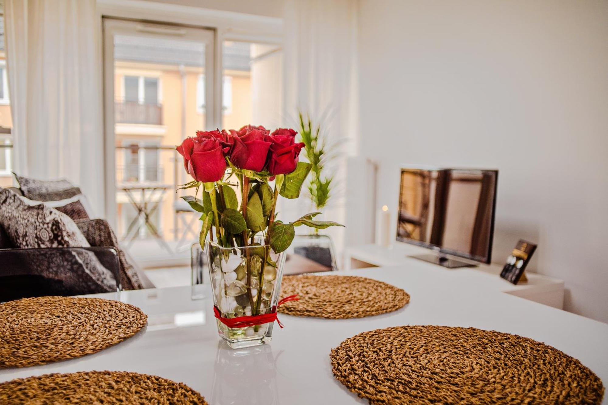 Apartamenty Homely Place Serce Poznania - Stary Rynek - Parking Værelse billede
