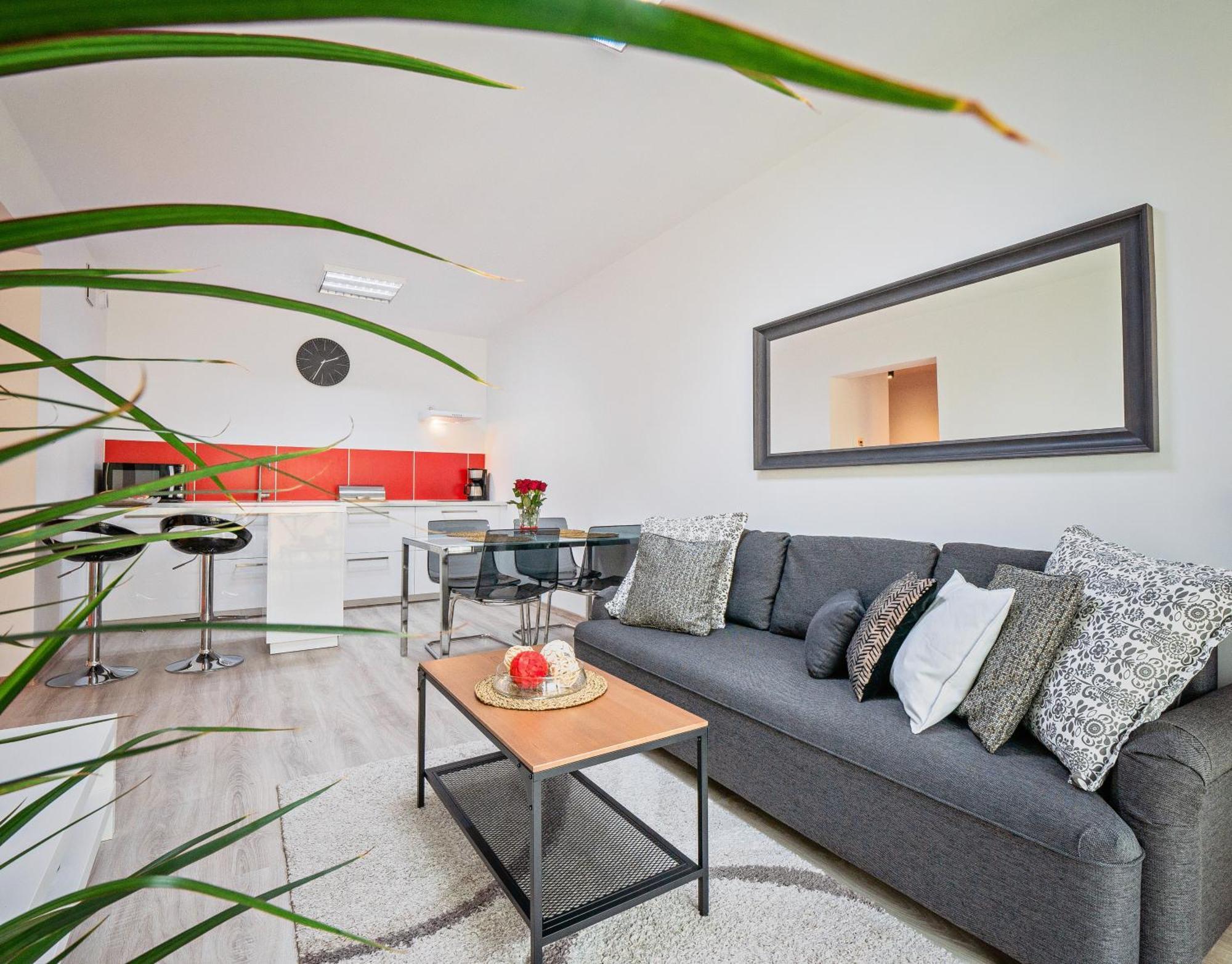 Apartamenty Homely Place Serce Poznania - Stary Rynek - Parking Værelse billede