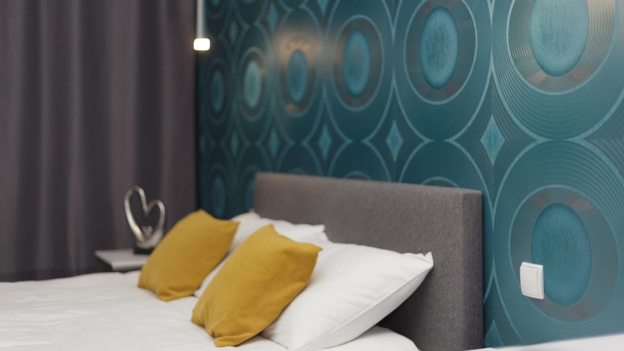 Apartamenty Homely Place Serce Poznania - Stary Rynek - Parking Værelse billede